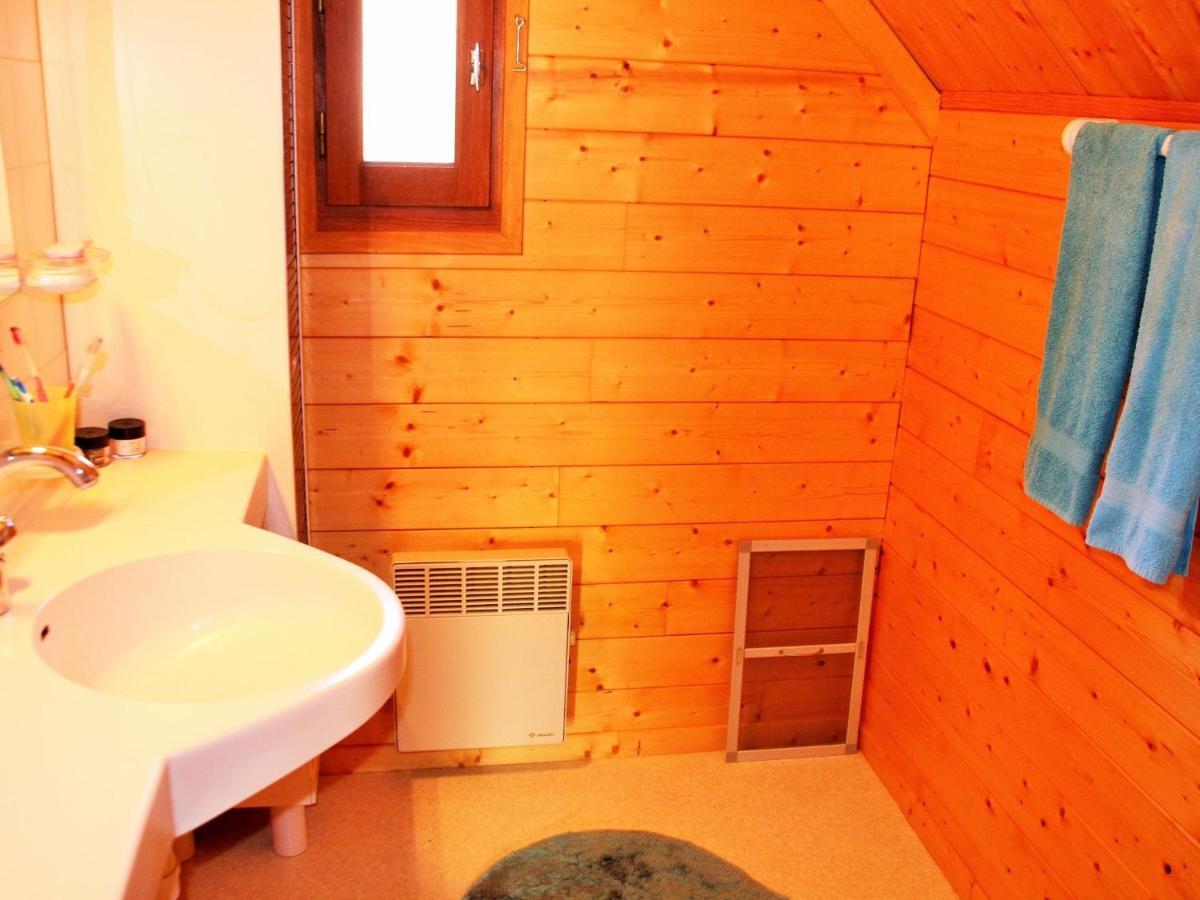 Pretty Chalet In Beaulieu With Private Pool Buitenkant foto